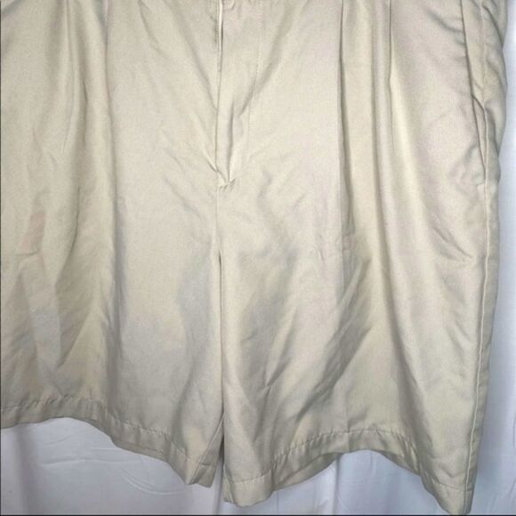 Dockers classic Men’s Golf Shorts - Picture 2 of 5